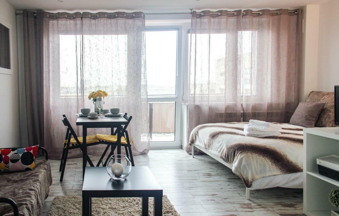 Sunny City Center Apartment Varşovia Exterior foto