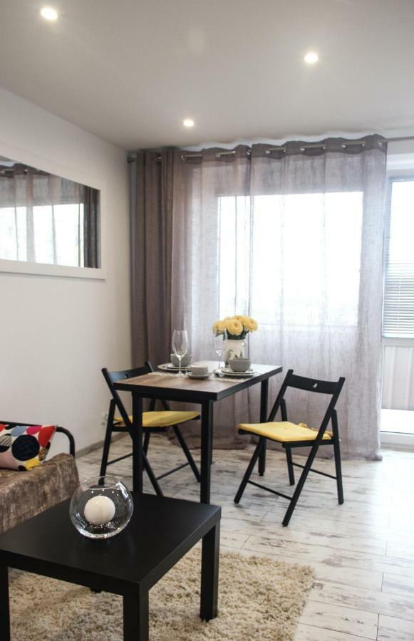 Sunny City Center Apartment Varşovia Exterior foto