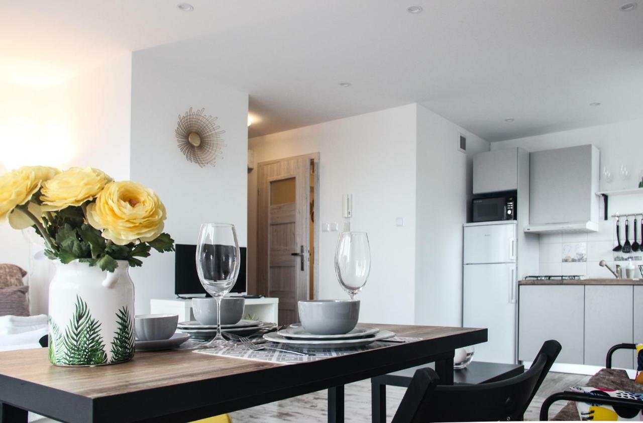 Sunny City Center Apartment Varşovia Exterior foto