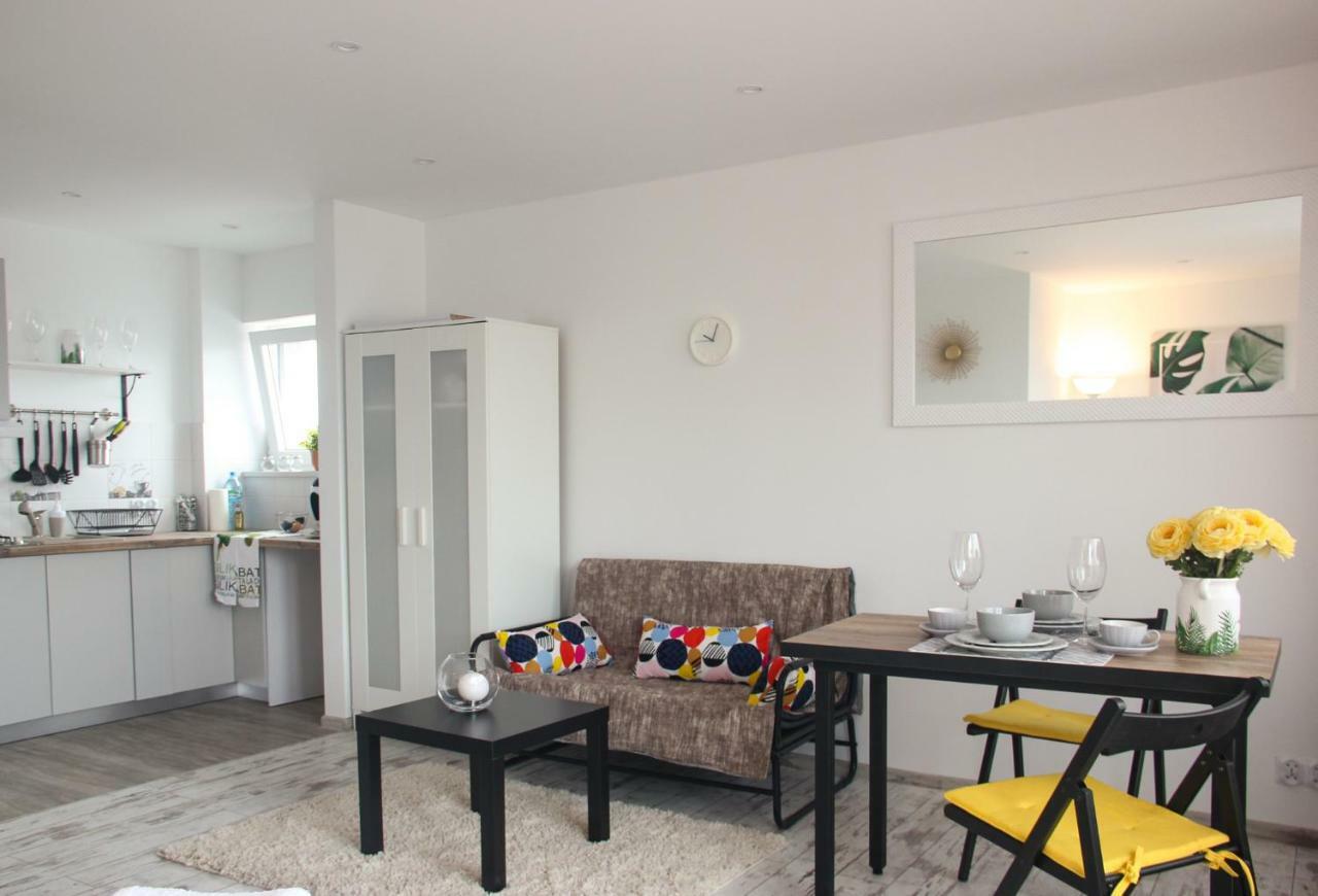 Sunny City Center Apartment Varşovia Exterior foto